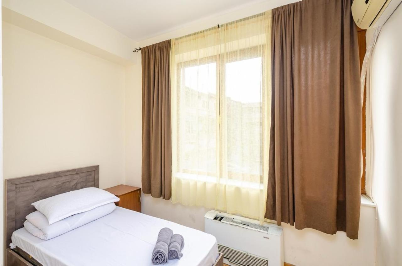 Areva Hostel & Apartment Ереван Экстерьер фото
